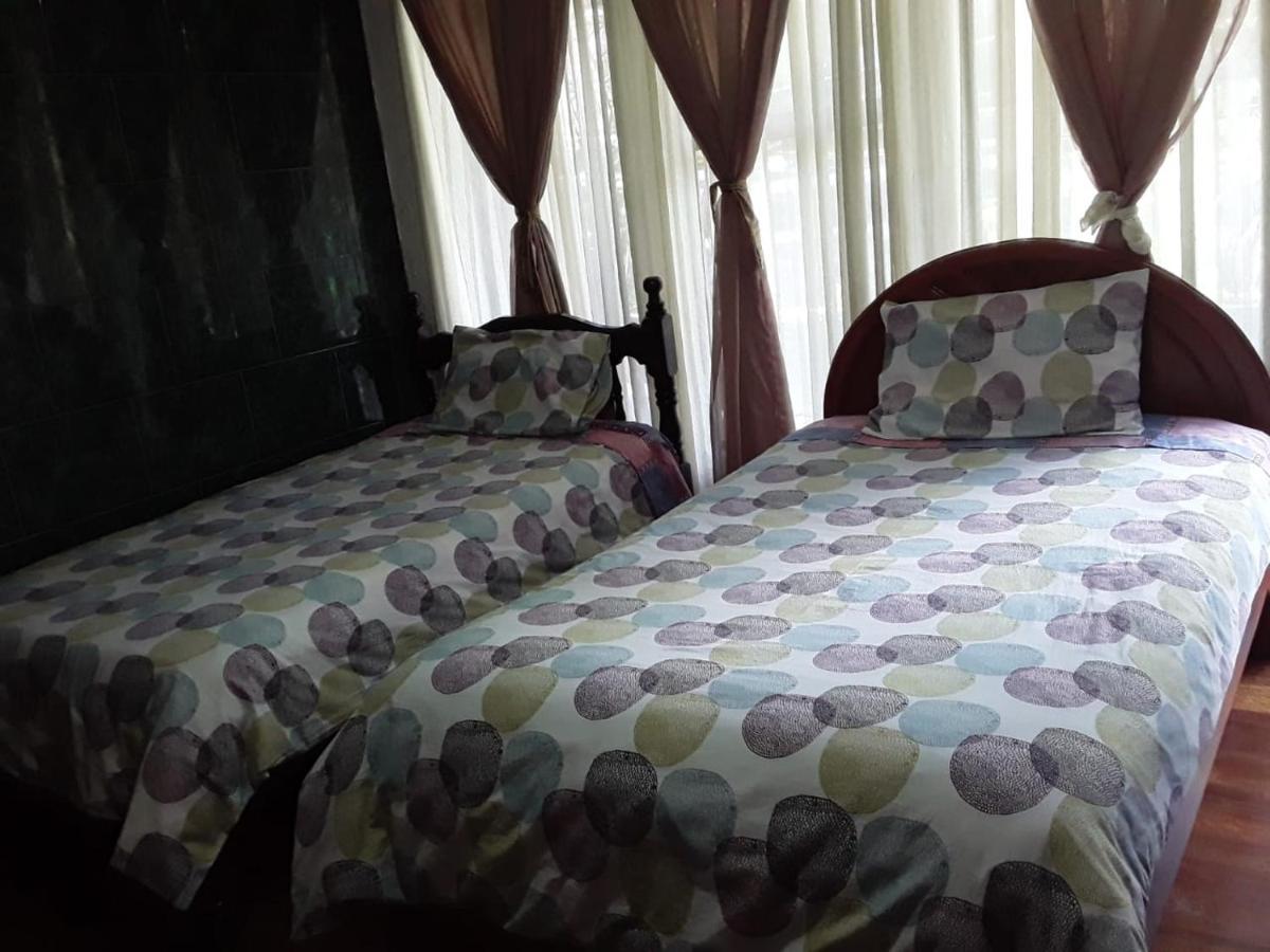 באניוס Casa De Flores מראה חיצוני תמונה